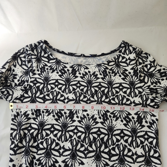 Lola Black and White X Small Dress - Picture 11 of 11